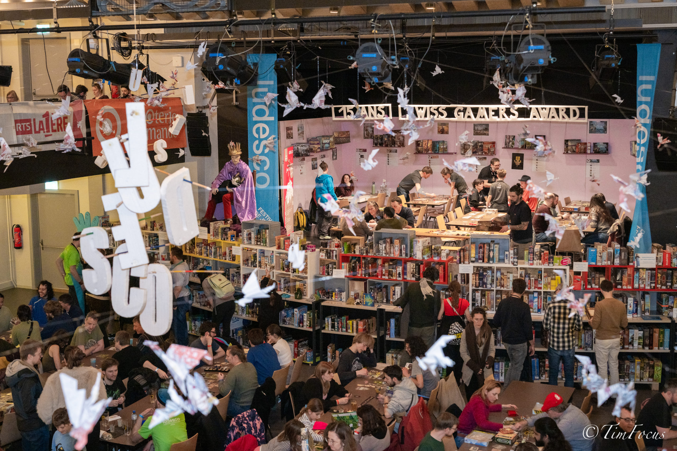 grande_salle_Maison du peuple_ludesco_2025